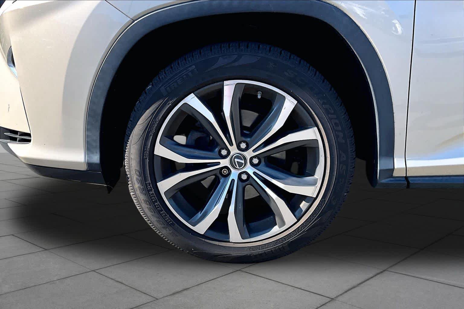 Used 2018 Lexus RX 350 FWD w/ Premium Package image 10