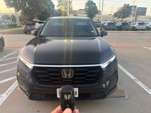 Used 2023 Honda CR-V EX-L image 2