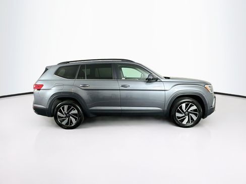Used 2025 Volkswagen Atlas SE FWD image 10
