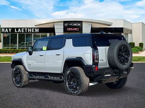 New 2026 GMC Hummer EV SUV image 3