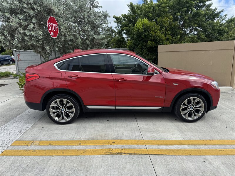 Used 2017 BMW X4 xDrive28i AWD/4WD image 4