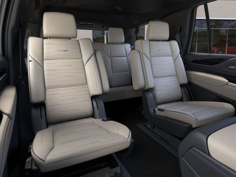 Used 2023 Cadillac Escalade Sport w/ LPO, ONYX Package AWD/4WD image 18