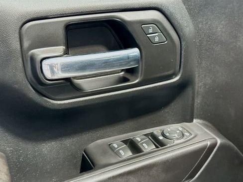 Certified 2024 Chevrolet Silverado 1500 Custom image 16