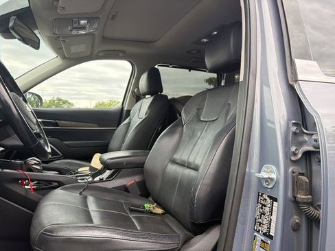 Used 2020 Kia Telluride EX AWD/4WD image 6