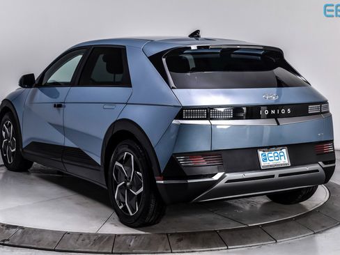 Used 2024 Hyundai Ioniq 5 SEL image 4