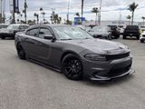Used 2017 Dodge Charger SXT image 2