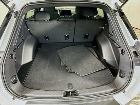 Used 2026 Chevrolet Equinox EV LT FWD image 6