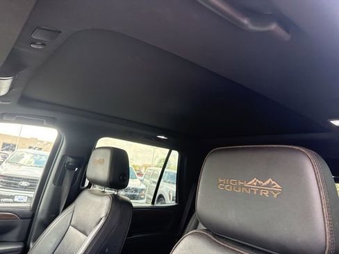 Used 2022 Chevrolet Tahoe High Country image 24