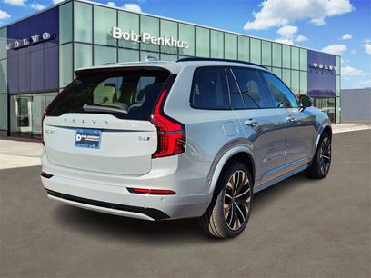 New 2026 Volvo XC90 B6 Ultra w/ Lounge Package