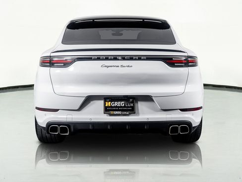 Used 2023 Porsche Cayenne Turbo w/ Premium Package Plus (PI3) image 12