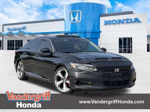 Used 2019 Honda Accord Touring image 1