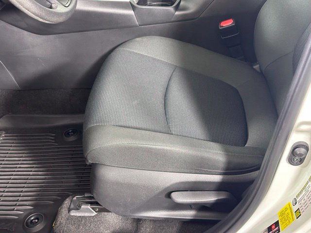 Used 2023 Toyota RAV4 LE AWD/4WD image 9