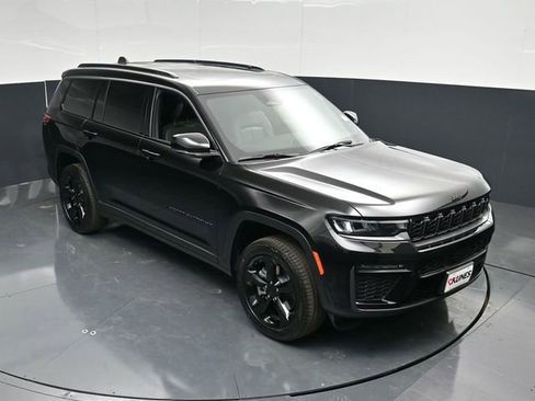New 2026 Jeep Grand Cherokee L Limited AWD/4WD image 51