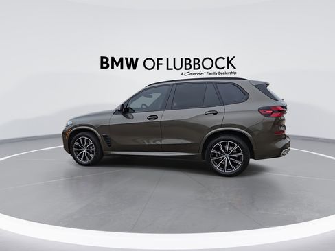 Certified 2024 BMW X5 xDrive40i w/ Executive Package image 6