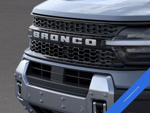 New 2026 Ford Bronco Sport Outer Banks w/ Sasquatch Outer Banks Package AWD/4WD image 20