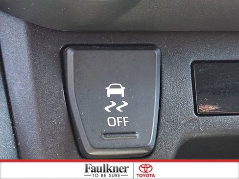Certified 2025 Toyota RAV4 XLE AWD/4WD image 23