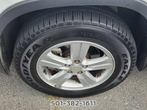 Used 2022 Chevrolet Trax LS w/ Tint and Cruise Package AWD/4WD image 7