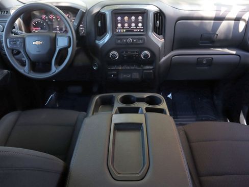 Used 2024 Chevrolet Silverado 2500 Custom w/ Custom Value Package AWD/4WD image 7