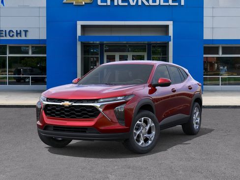 New 2026 Chevrolet Trax LS image 30