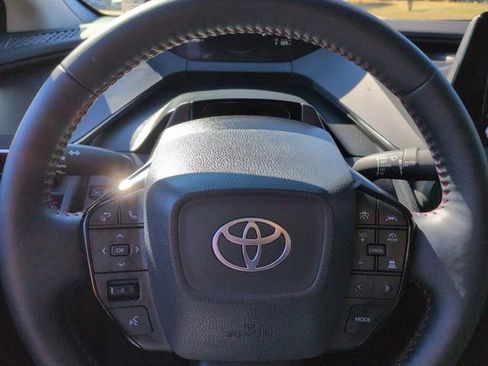 Used 2024 Toyota Prius Prime Premium image 28