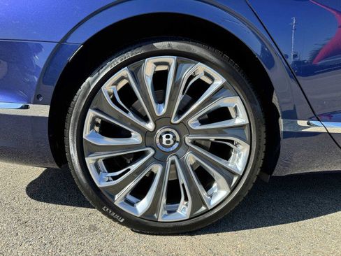 Used 2023 Bentley Flying Spur W12 image 74
