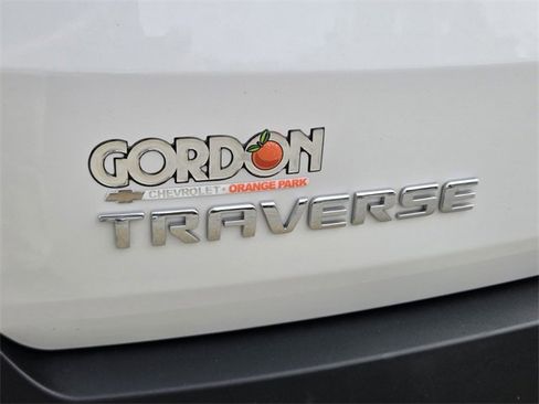 Certified 2023 Chevrolet Traverse LT image 19