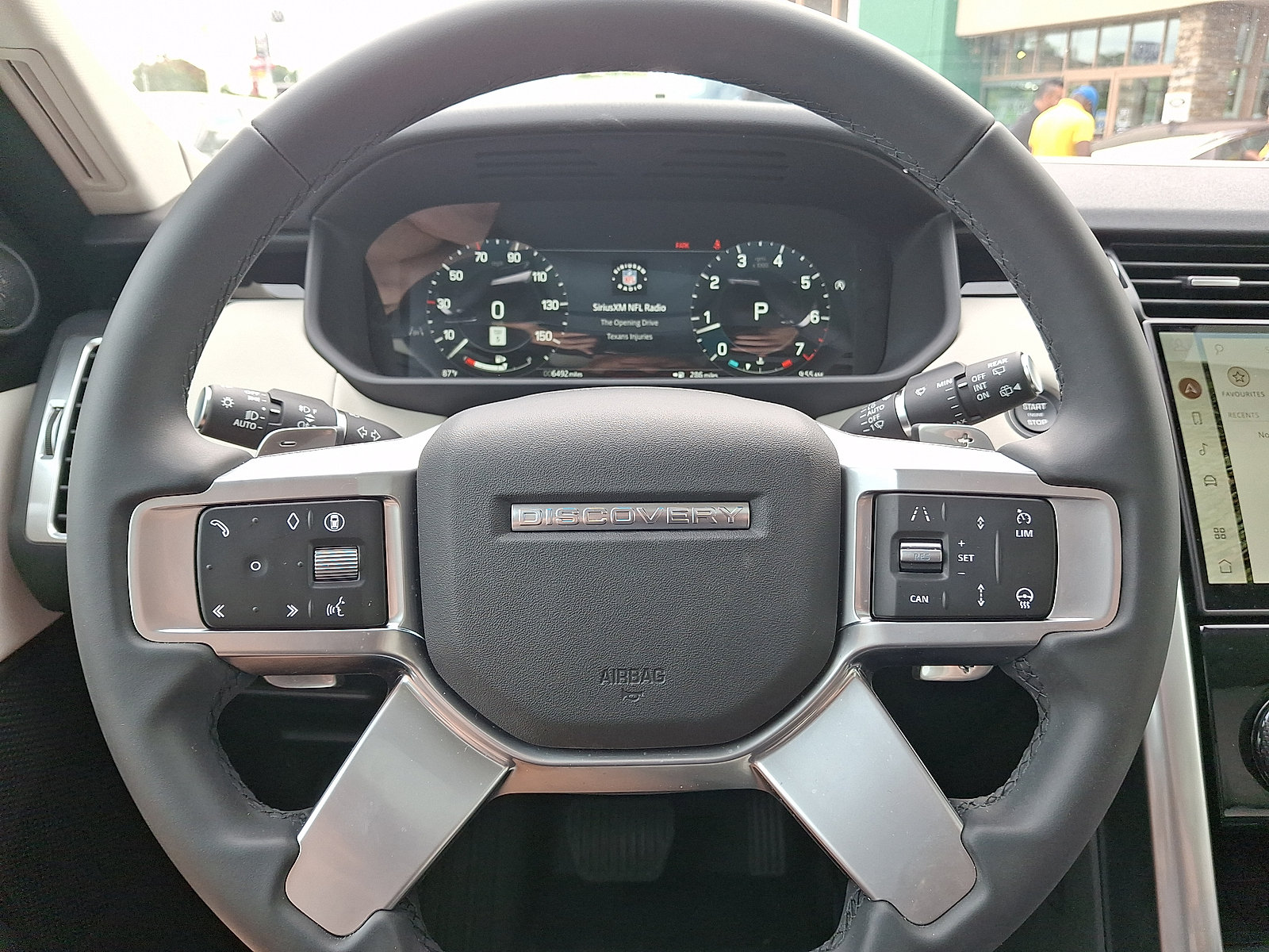 Certified 2026 Land Rover Discovery S AWD/4WD image 12