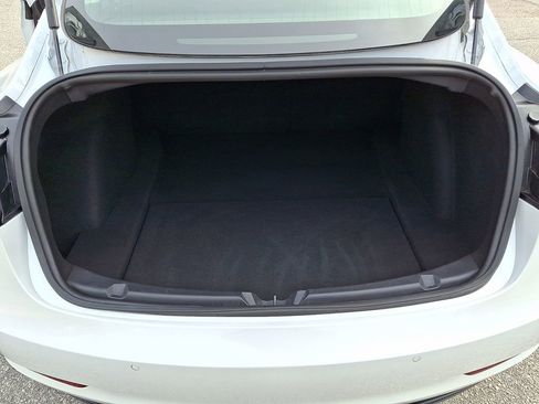 Used 2019 Tesla Model 3 Mid Range image 35