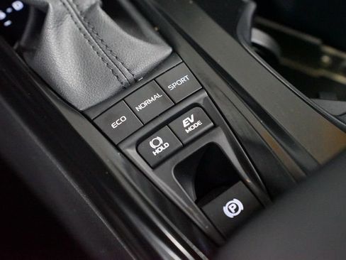 Certified 2026 Toyota Camry SE image 23