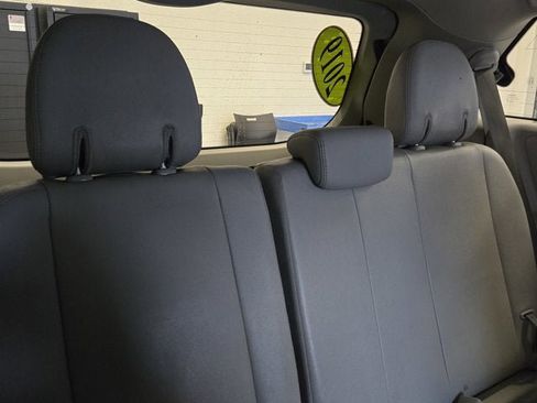 Used 2019 Toyota Sienna XLE Premium image 10