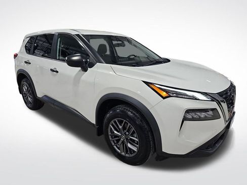 Used 2021 Nissan Rogue S image 8