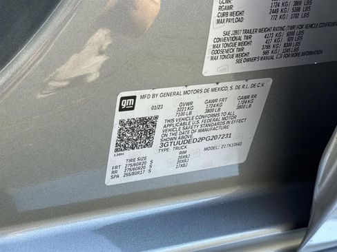 Used 2023 GMC Sierra 1500 SLT w/ SLT Premium Package image 41