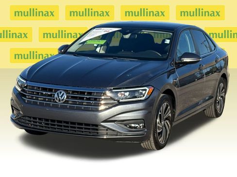 Used 2020 Volkswagen Jetta SEL Premium image 10