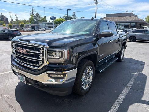 Used 2018 GMC Sierra 1500 SLT AWD/4WD image 1