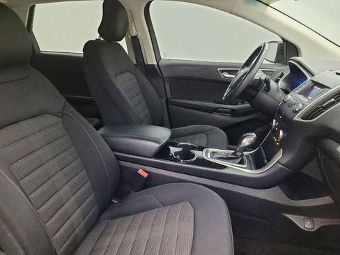 Used 2016 Ford Edge SEL image 21