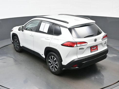 Used 2023 Toyota Corolla Cross AWD Hybrid image 37
