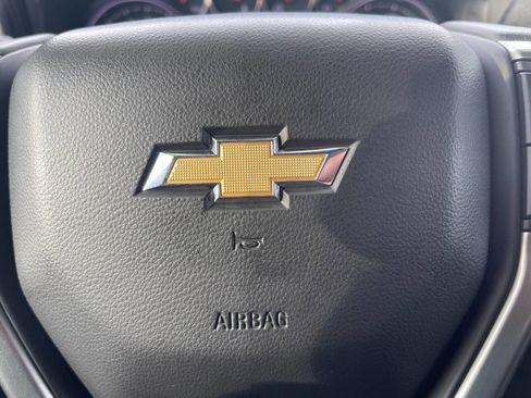 Used 2020 Chevrolet Silverado 1500 LT w/ All-Star Edition image 18