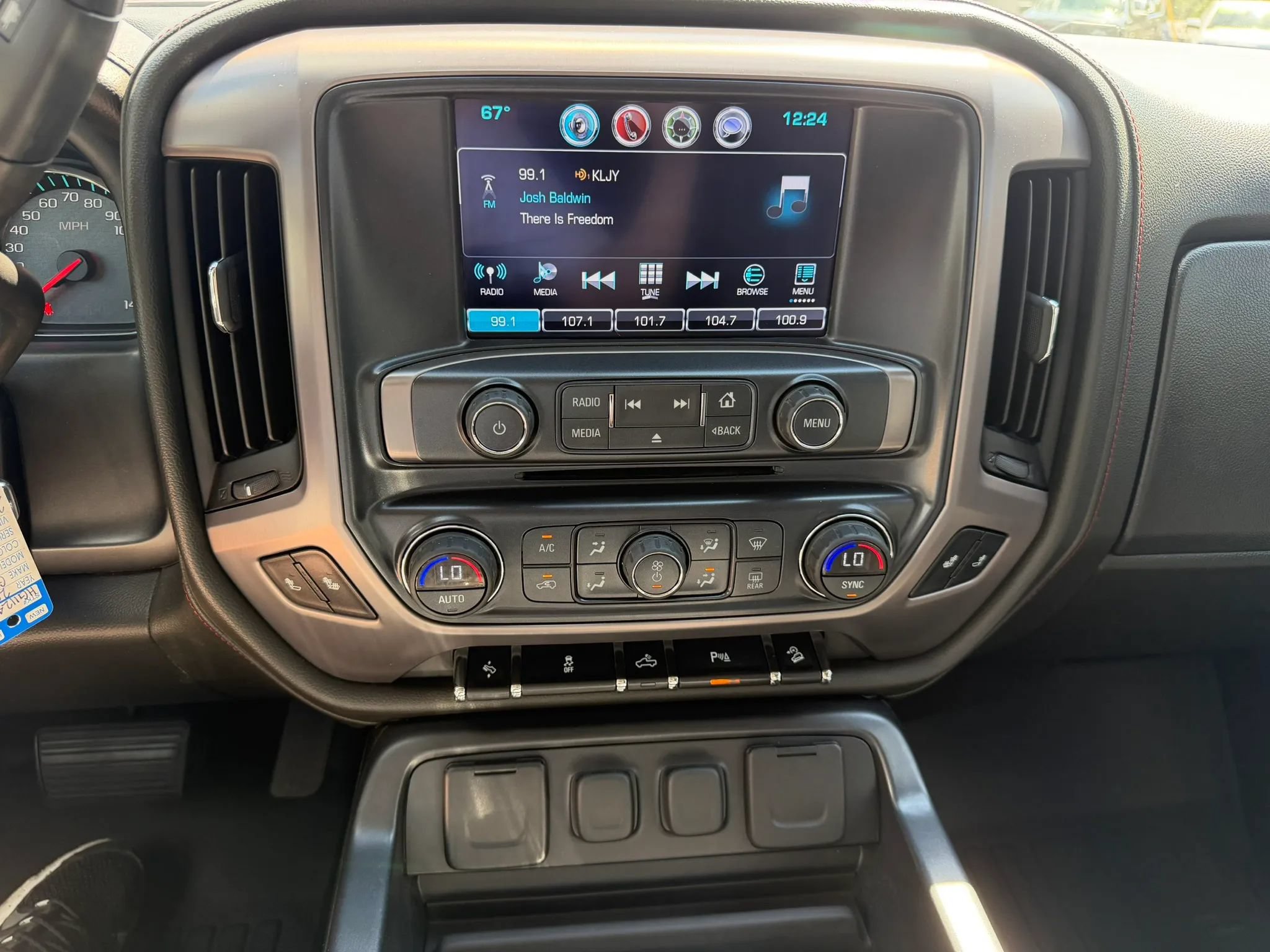 Used 2017 GMC Sierra 1500 SLT AWD/4WD image 24