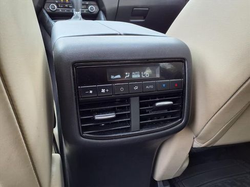 Used 2022 MAZDA CX-9 Touring Plus image 7