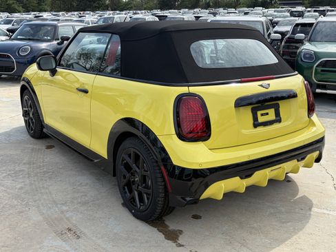 Used 2026 MINI Cooper S FWD image 11
