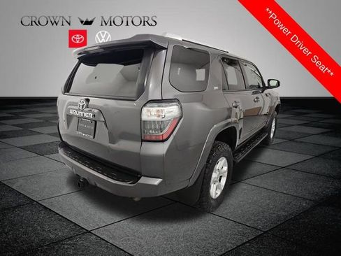 Used 2014 Toyota 4Runner SR5 image 6