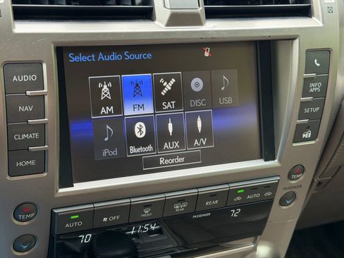 Used 2018 Lexus GX 460 Premium w/ Premium Package AWD/4WD image 29