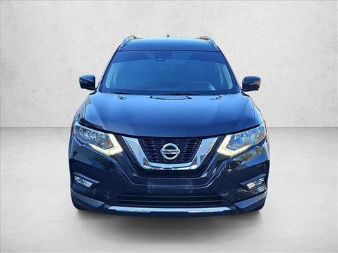Used 2017 Nissan Rogue SL AWD/4WD image 2