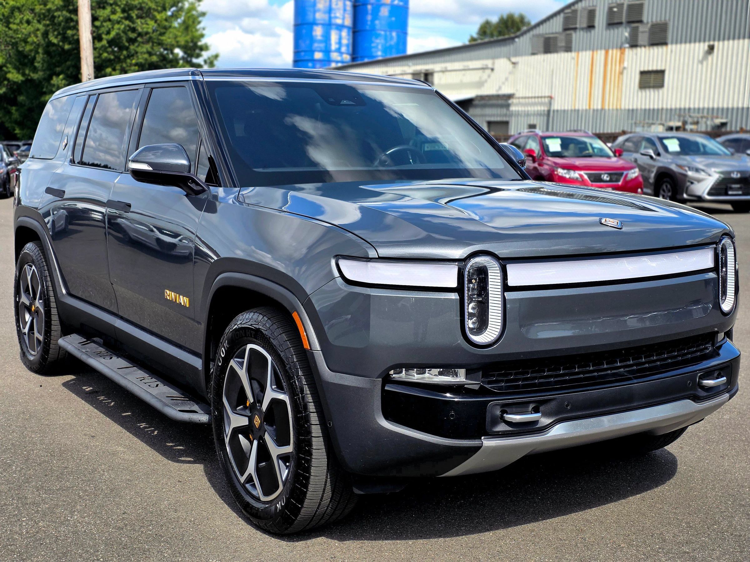 Used 2023 Rivian R1S Adventure Quad AWD/4WD image 1