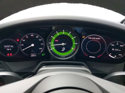 Used 2024 Porsche 911 Carrera T image 19