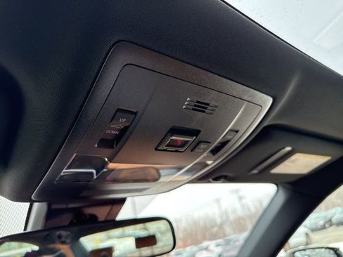 Used 2025 Lexus IS 350 F Sport w/ Navigation Package image 22