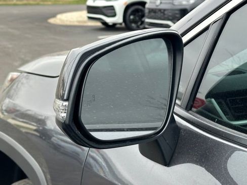 Used 2024 Toyota RAV4 Limited w/ Advanced Technology Package image 11