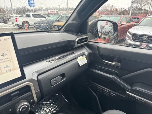 Used 2025 Toyota Tacoma TRD Off-Road w/ TRD Off Road Upgrade Package image 26