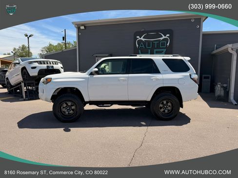 Used 2016 Toyota 4Runner Trail AWD/4WD image 7