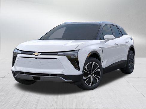 New 2026 Chevrolet Blazer EV LT image 7